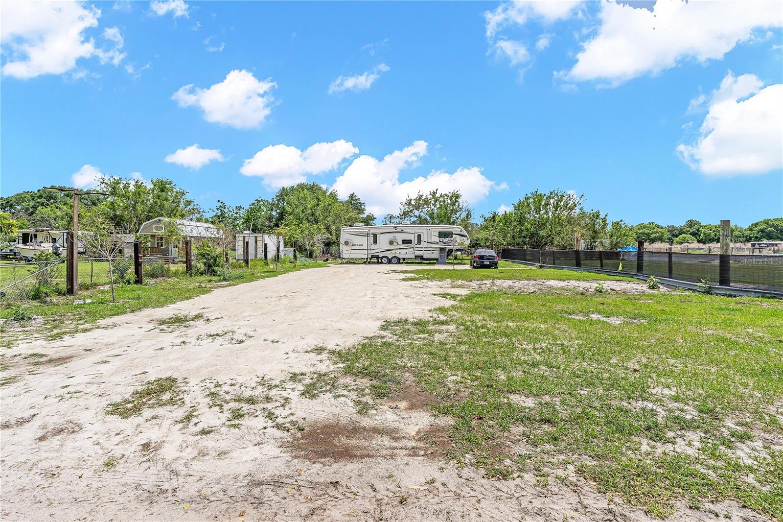 1321 BLUFF HAMMOCK RD, LORIDA, FL — photo 33