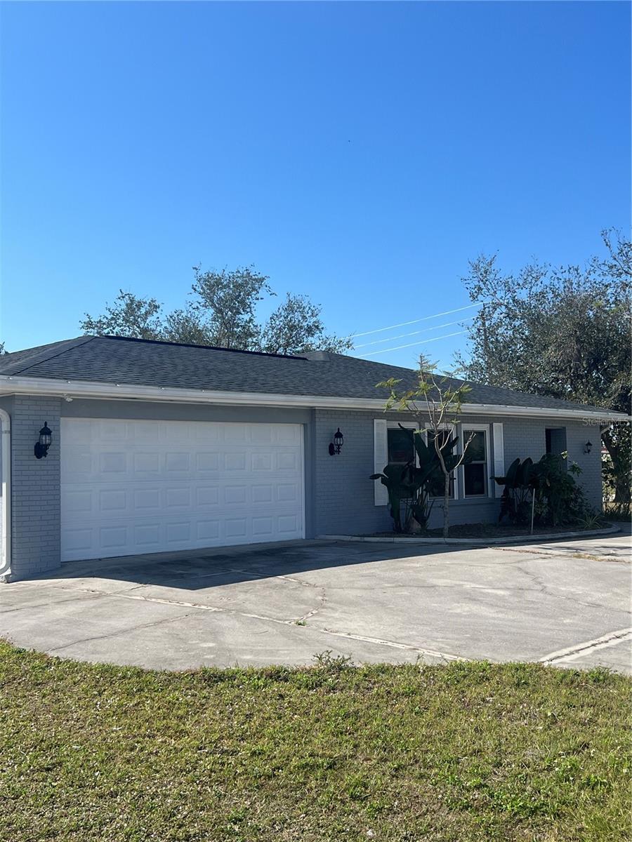 22065 MALONE AVE, PORT CHARLOTTE, FL — photo 2