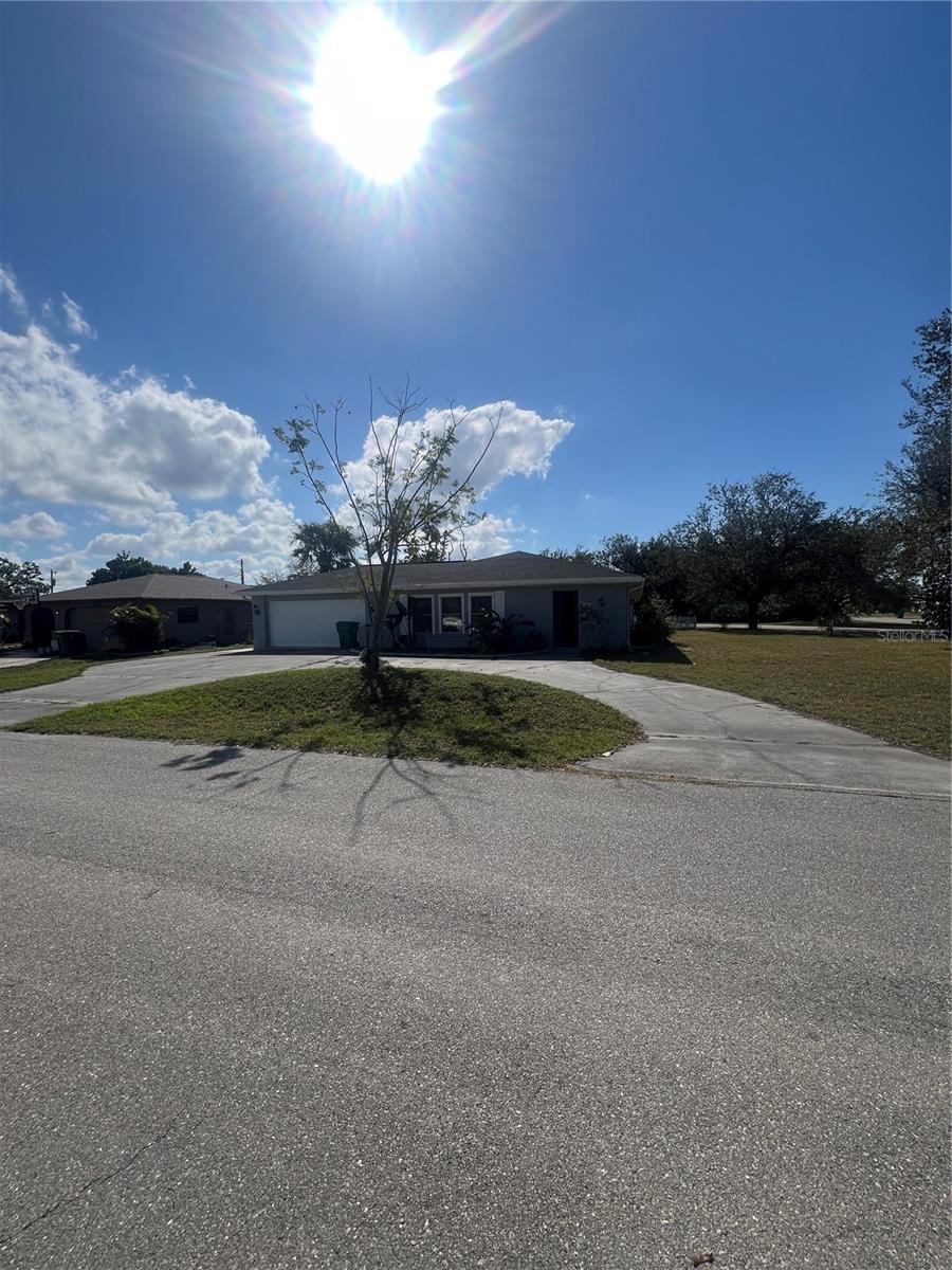 22065 MALONE AVE, PORT CHARLOTTE, FL — photo 3