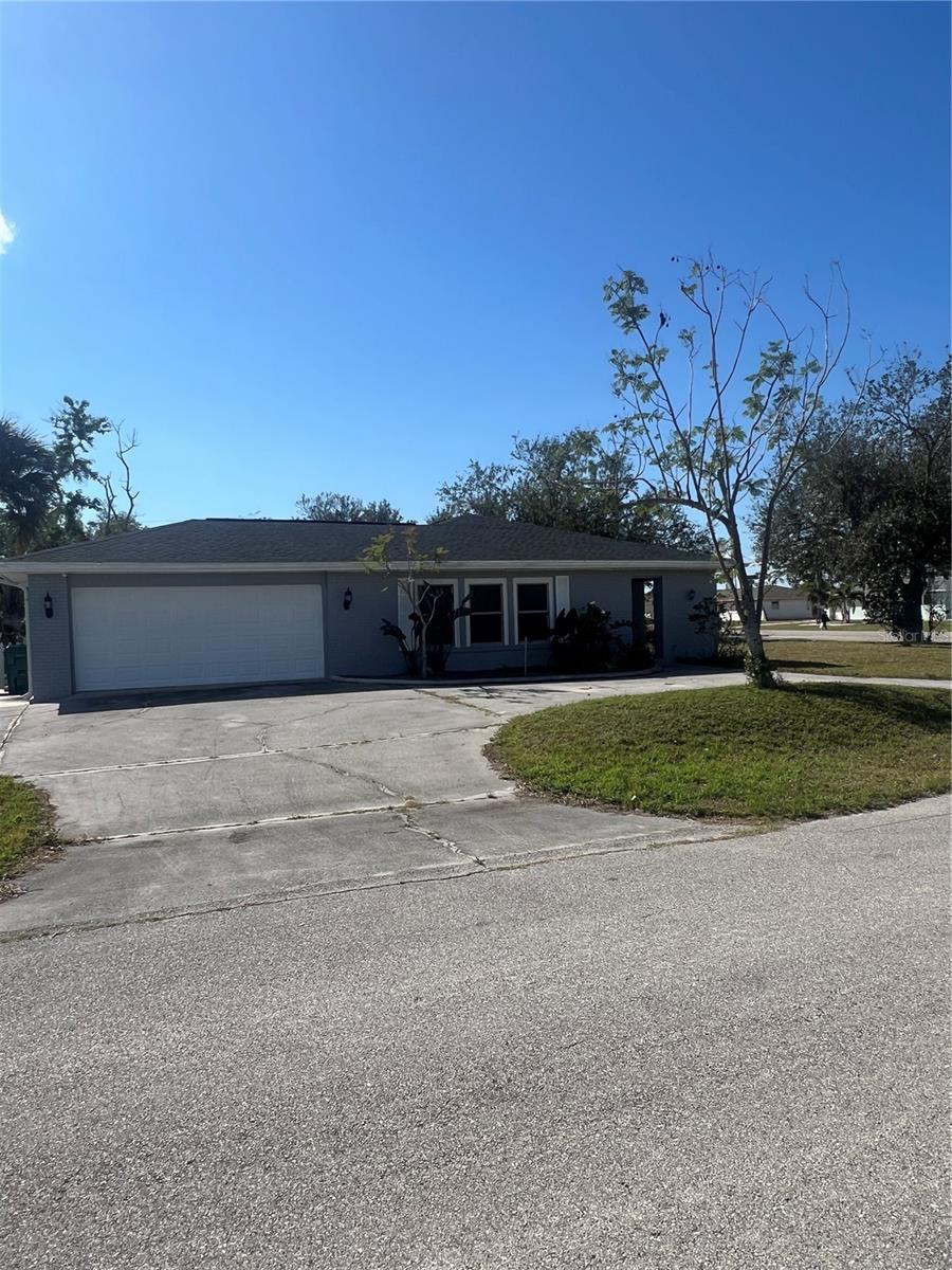 22065 MALONE AVE, PORT CHARLOTTE, FL — photo 8