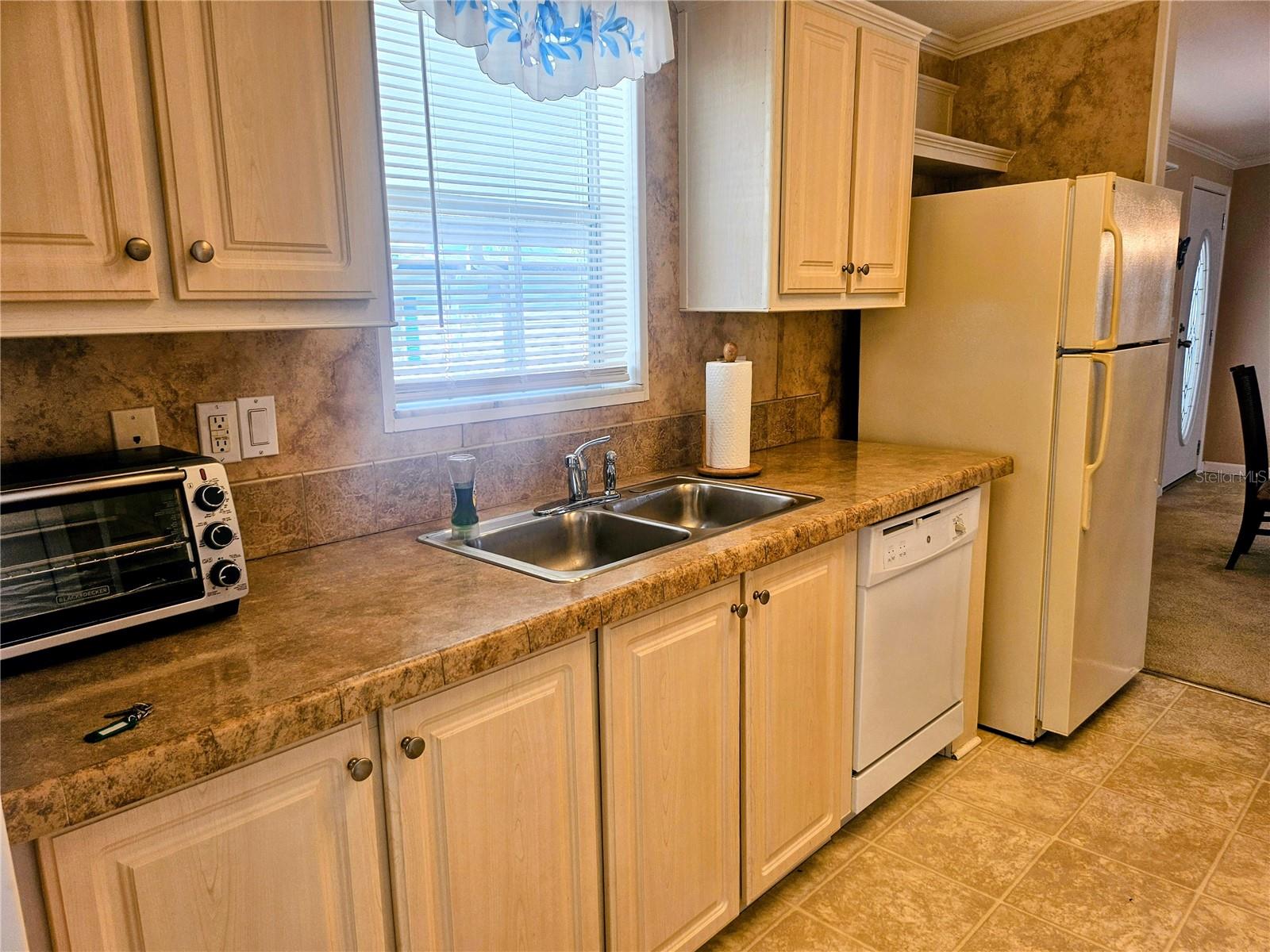 3319 OVERCUP OAK TER, SARASOTA, FL — photo 17