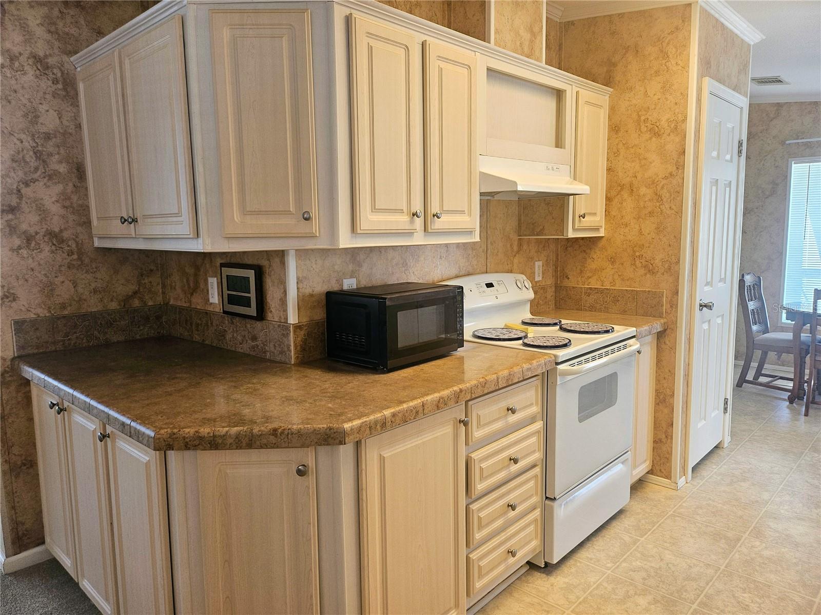 3319 OVERCUP OAK TER, SARASOTA, FL — photo 18