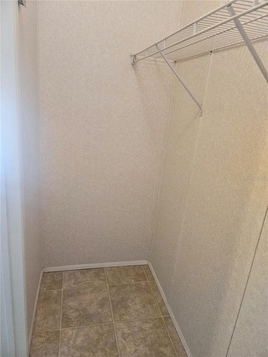 3319 OVERCUP OAK TER, SARASOTA, FL — photo 43