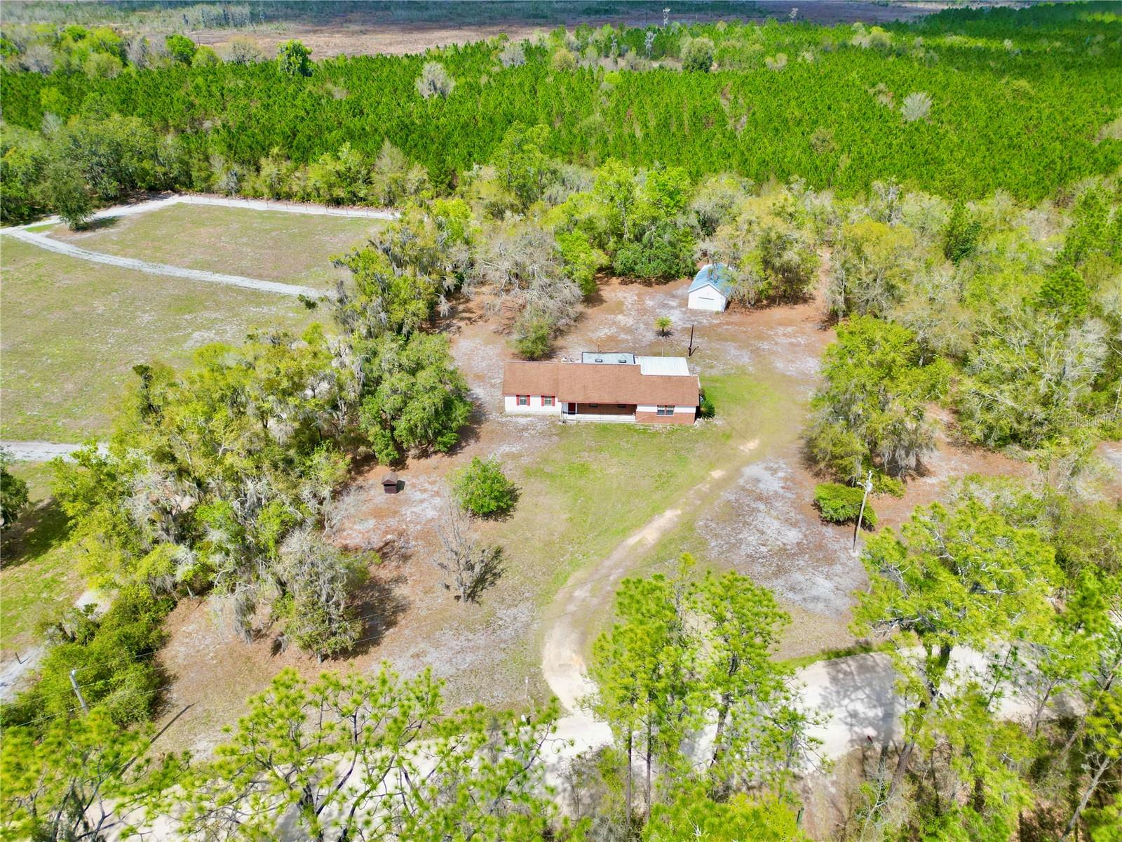 2569 SE 50TH ST, KEYSTONE HEIGHTS, FL — photo 47
