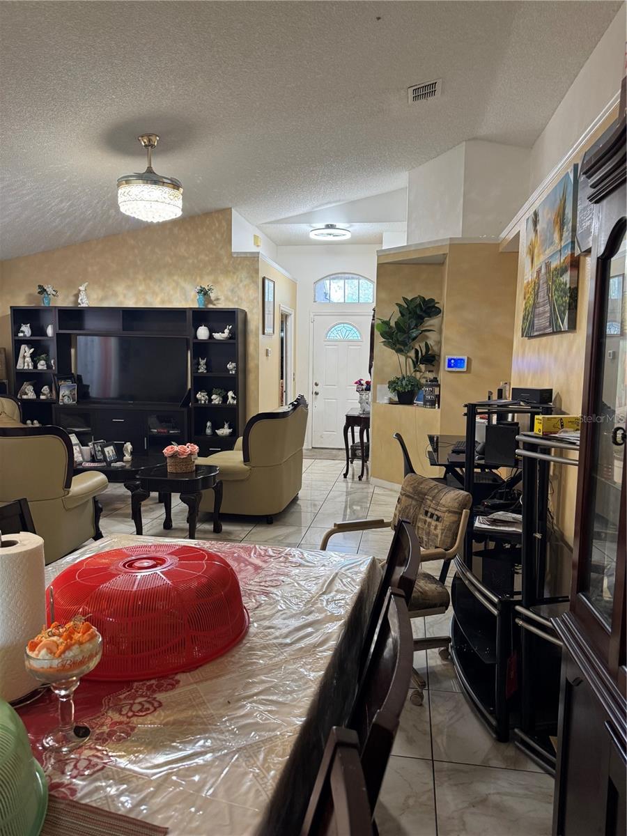3407 LAKE TINY CIR, ORLANDO, FL — photo 9
