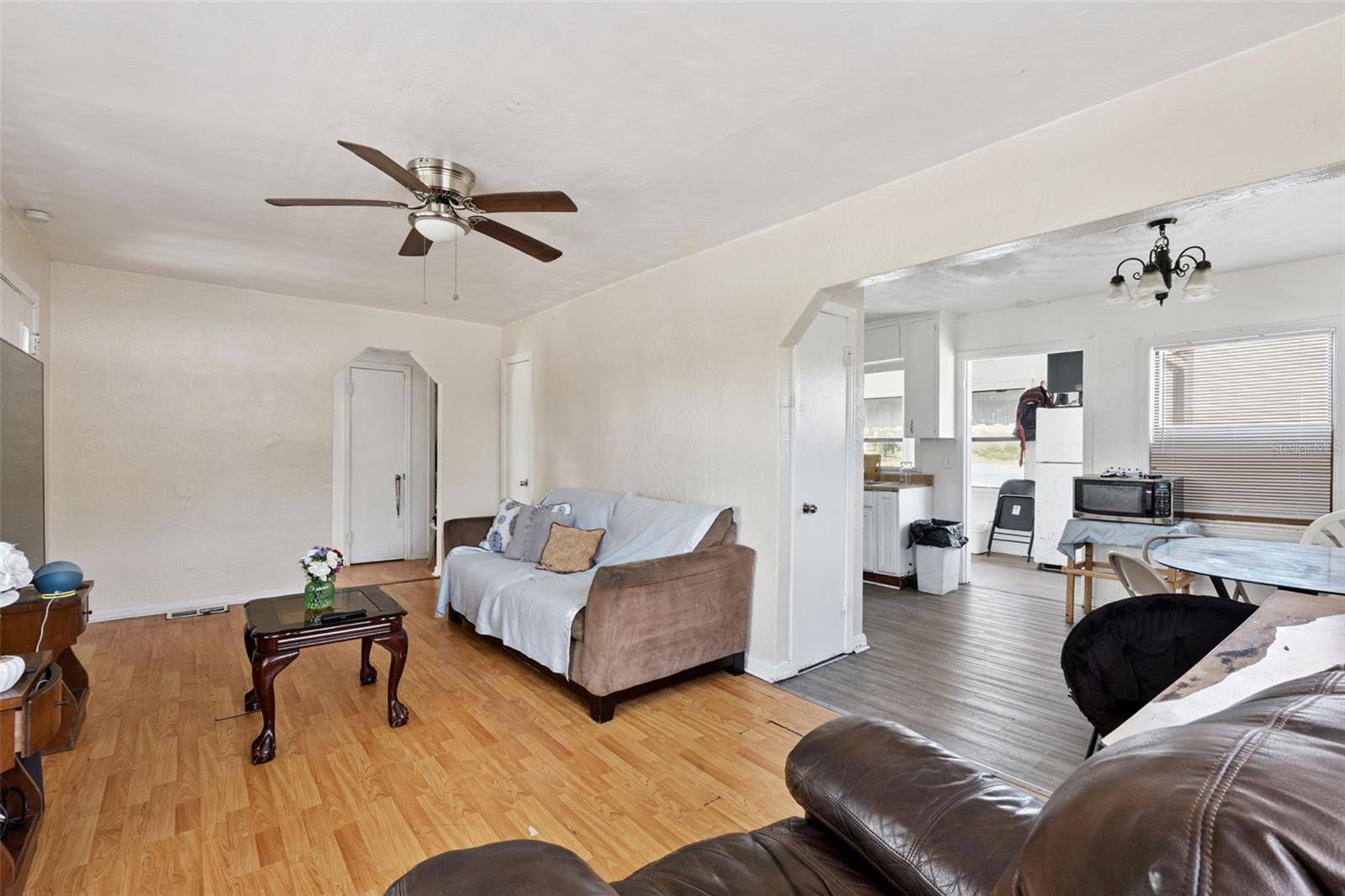 806 S MAIN AVE, GROVELAND, FL — photo 23