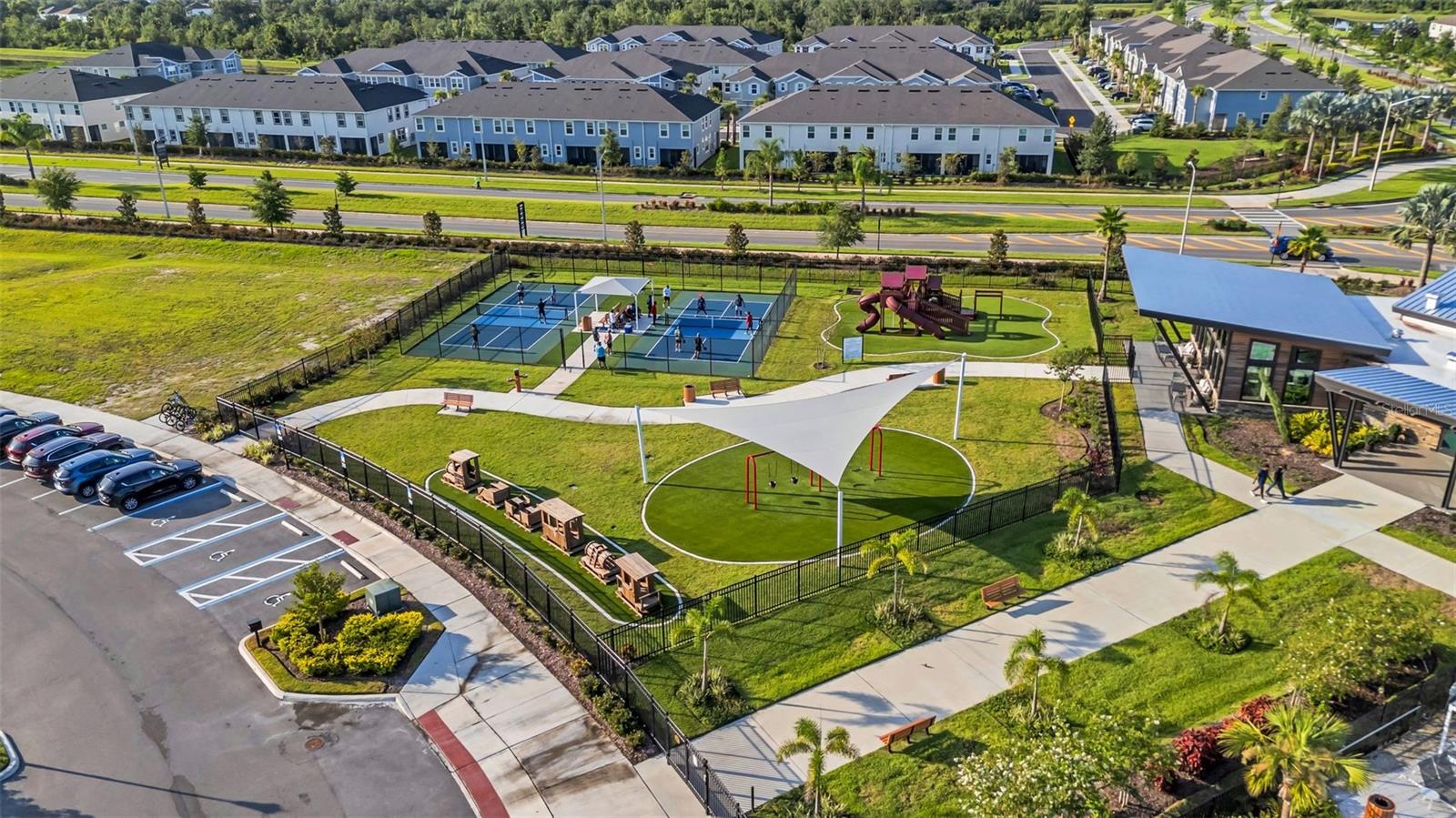 5841 RIVERSTON AVE, WESLEY CHAPEL, FL — photo 4