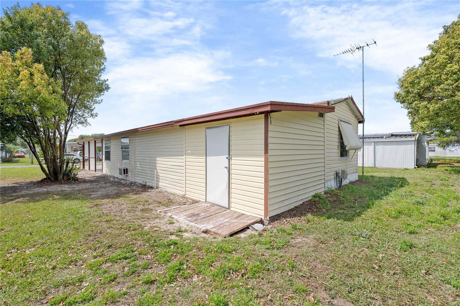 36941 BETH AVE, ZEPHYRHILLS, FL — photo 28