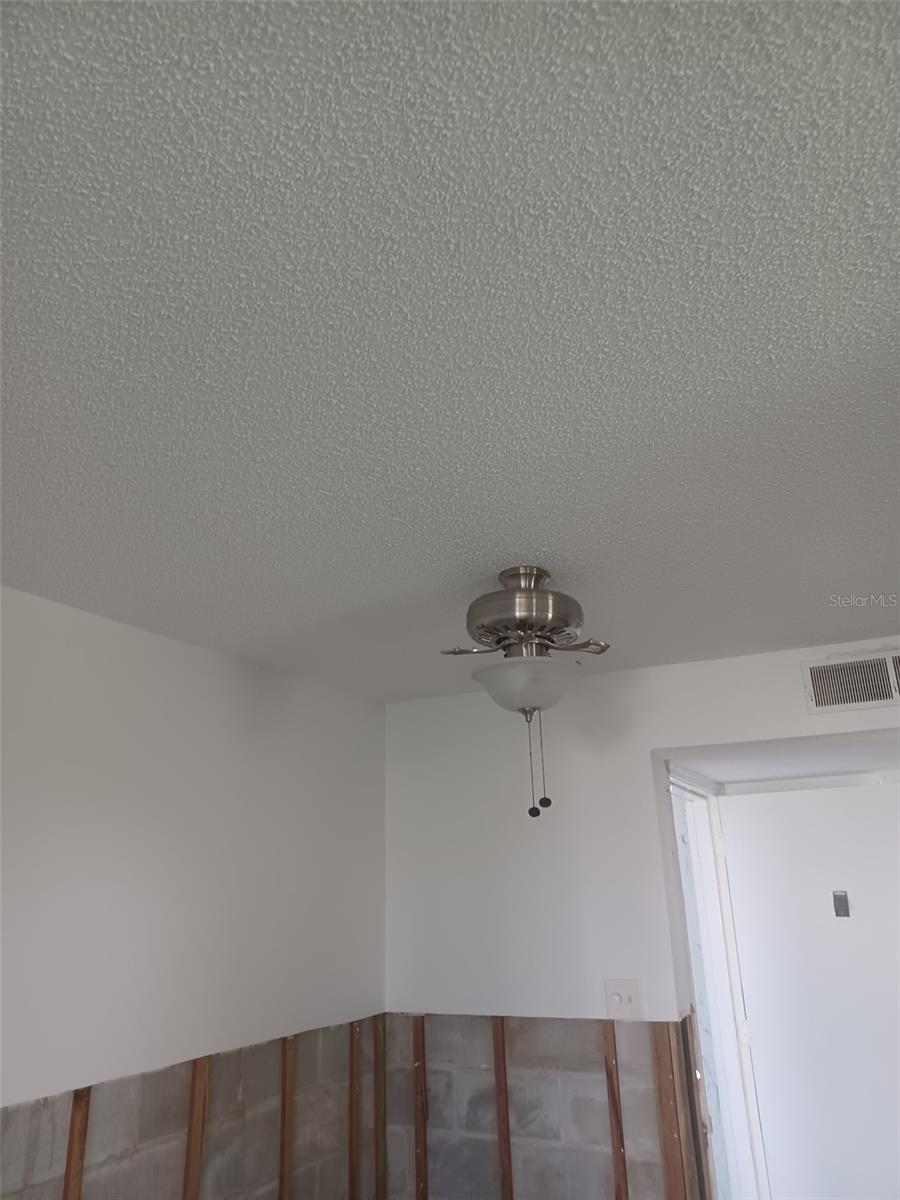 245 S MCMULLEN BOOTH RD #17, CLEARWATER, FL — photo 4