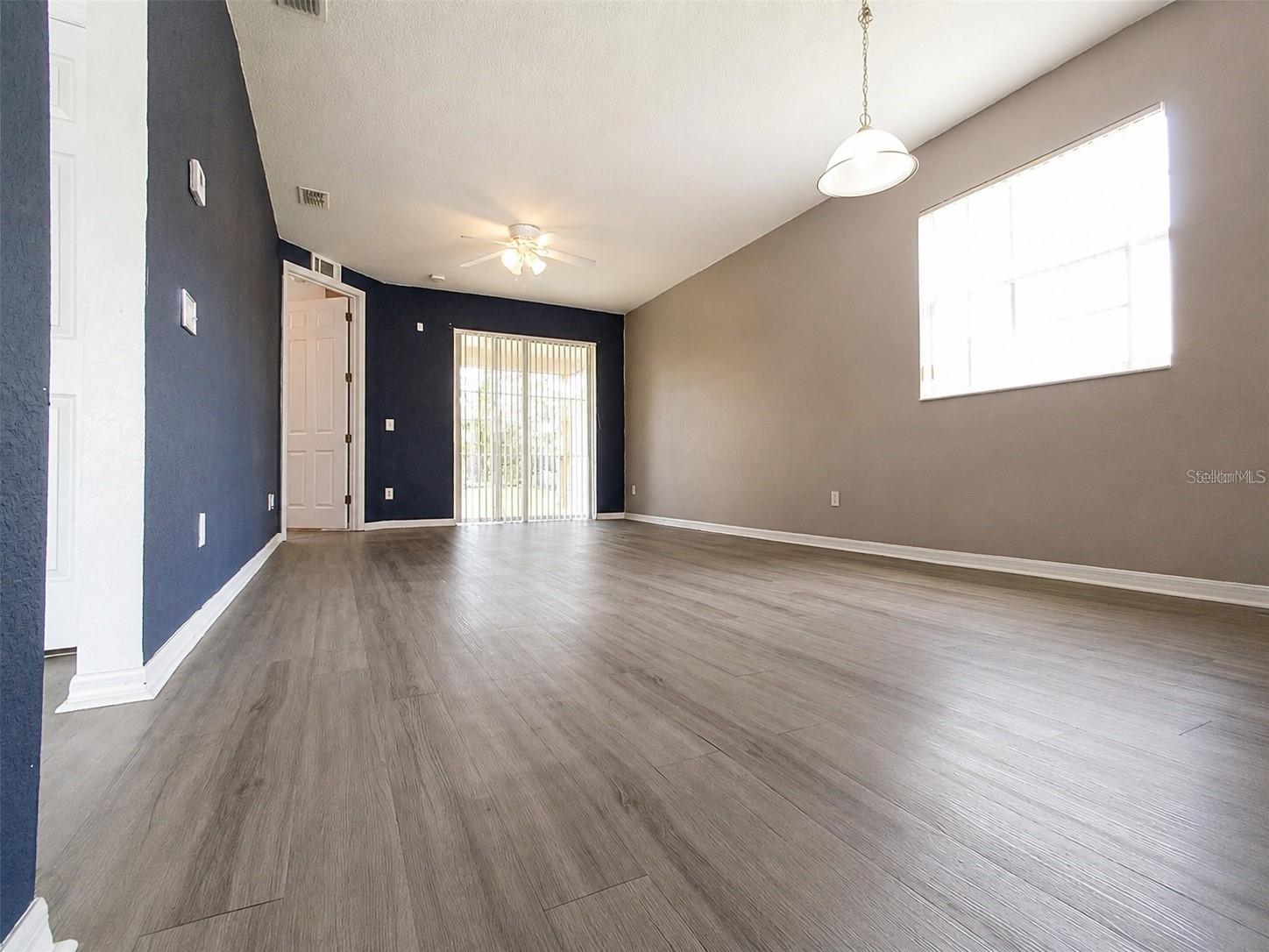 15201 INDIAN CREEK DR #B, KISSIMMEE, FL — photo 4