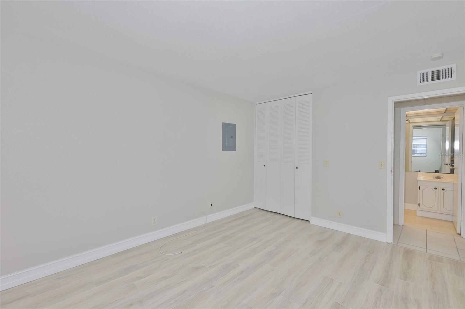202 BEDFORD ST #68, SUN CITY CENTER, FL — photo 31