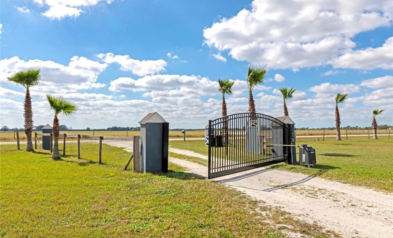 35495 SINGLETARY RD, MYAKKA CITY, FL — photo 5