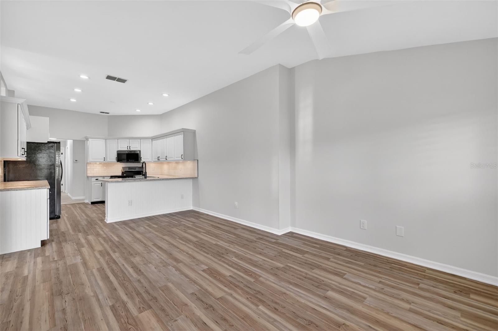 6027 SPRING CREEK CT, MOUNT DORA, FL — photo 20