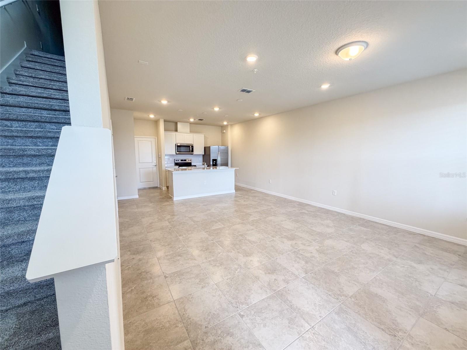 10537 GLOWING BEACON ST, ORLANDO, FL — photo 4