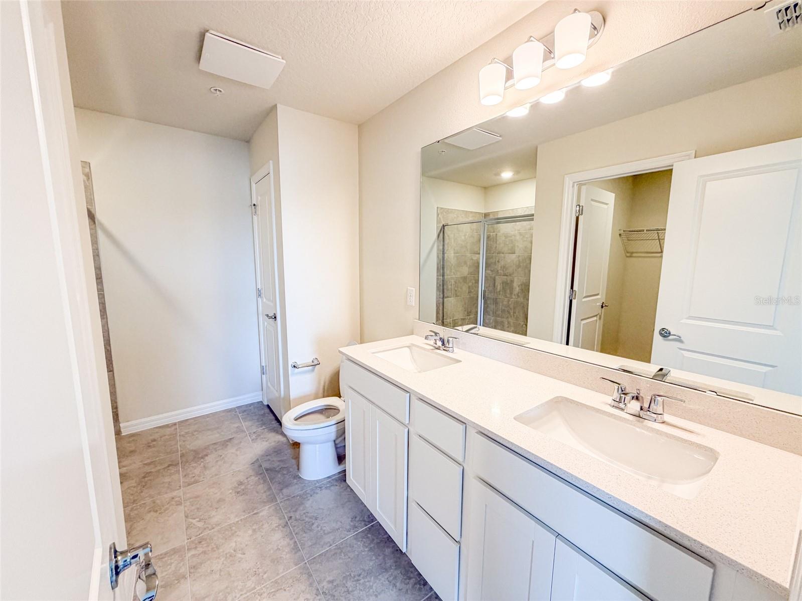 10537 GLOWING BEACON ST, ORLANDO, FL — photo 18