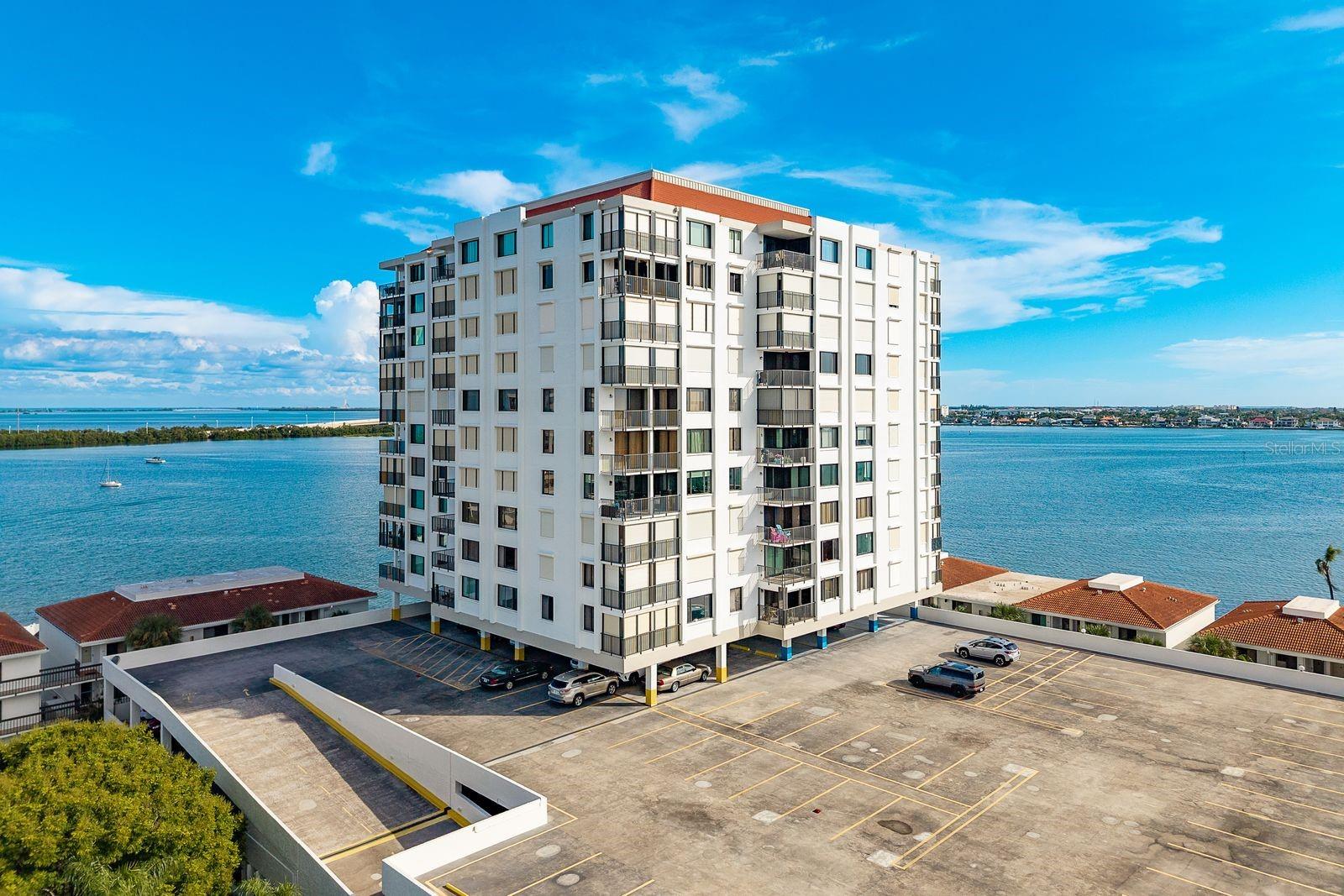 6287 BAHIA DEL MAR CIR #1202, ST PETERSBURG, FL — photo 40