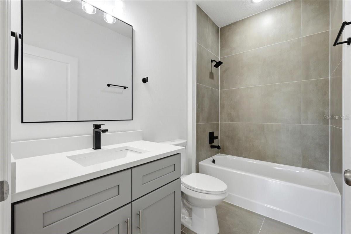 363 VILLA SORRENTO CIR, HAINES CITY, FL — photo 16