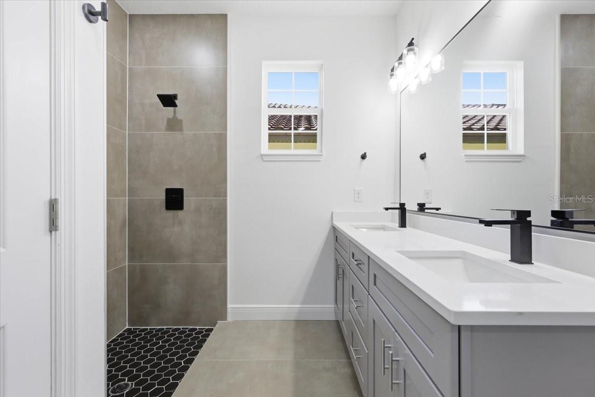 363 VILLA SORRENTO CIR, HAINES CITY, FL — photo 22