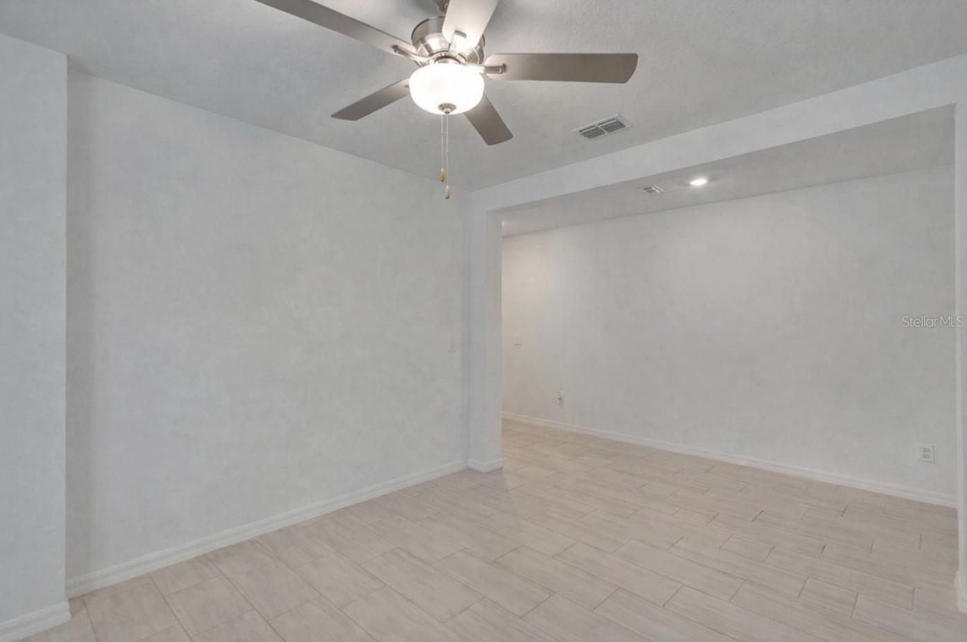 34780 RAINVILLE LOOP, ZEPHYRHILLS, FL — photo 12