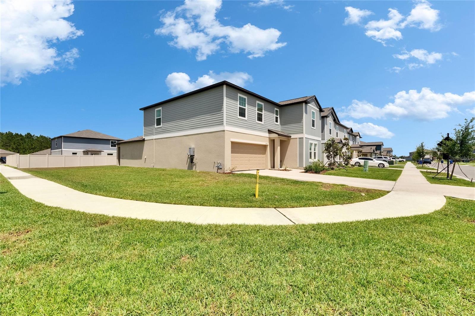 34780 RAINVILLE LOOP, ZEPHYRHILLS, FL — photo 2
