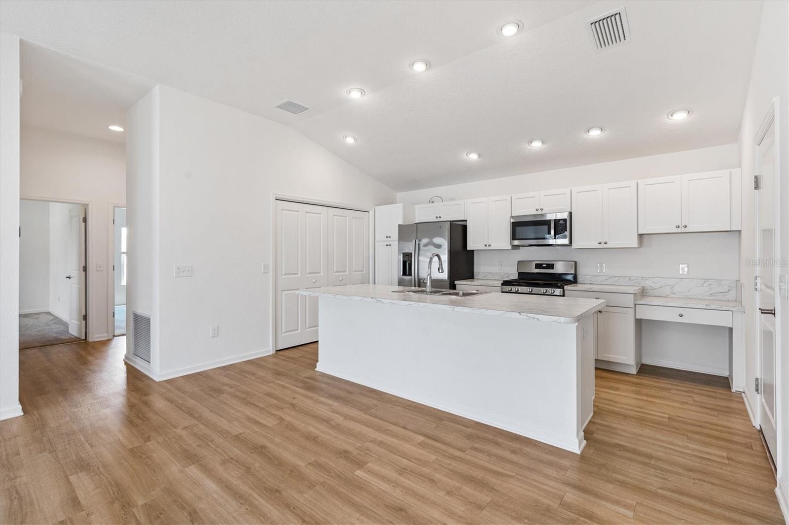7185 FAY CT, THE VILLAGES, FL — photo 37