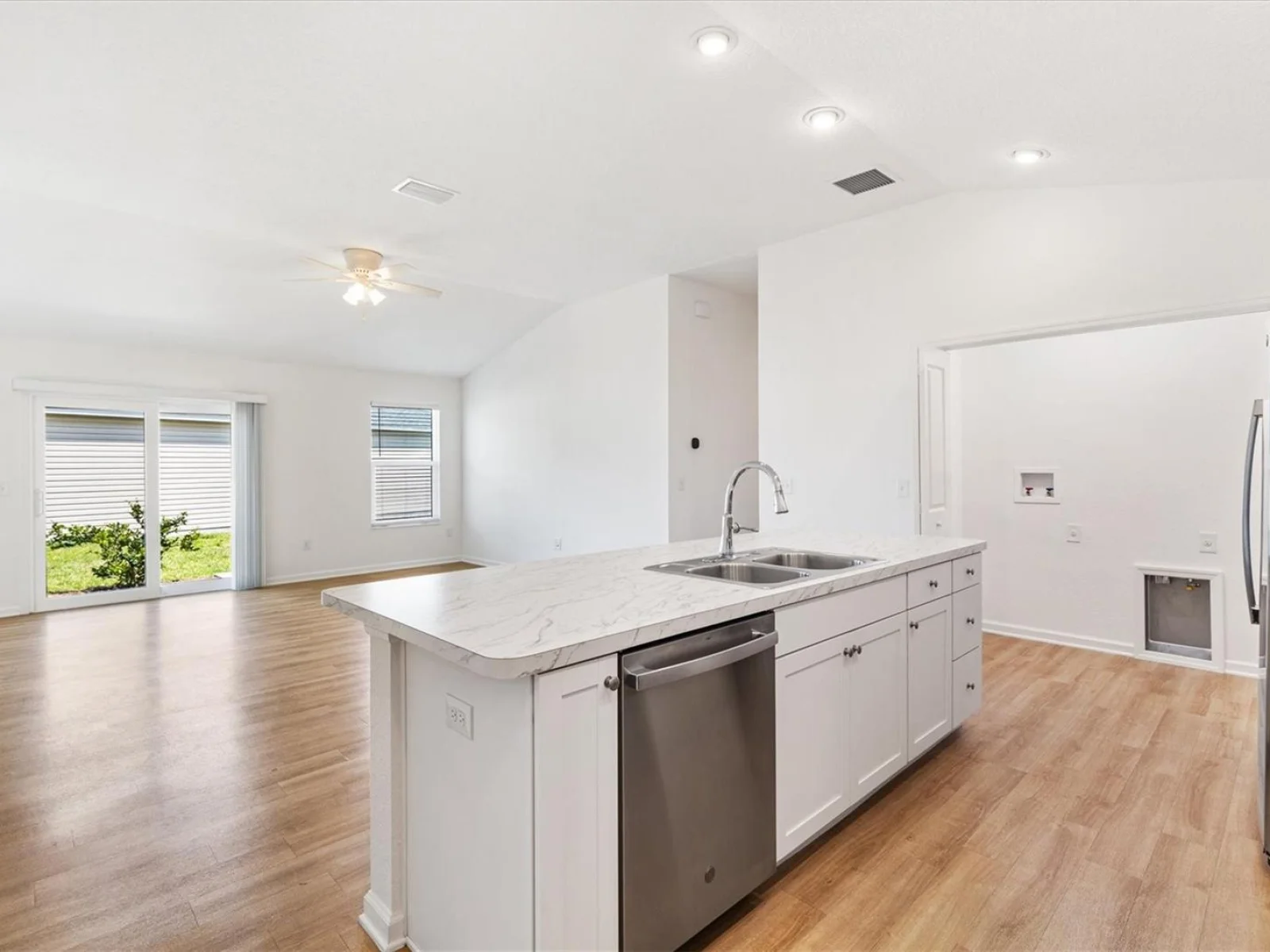 7185 FAY CT, THE VILLAGES, FL — photo 41
