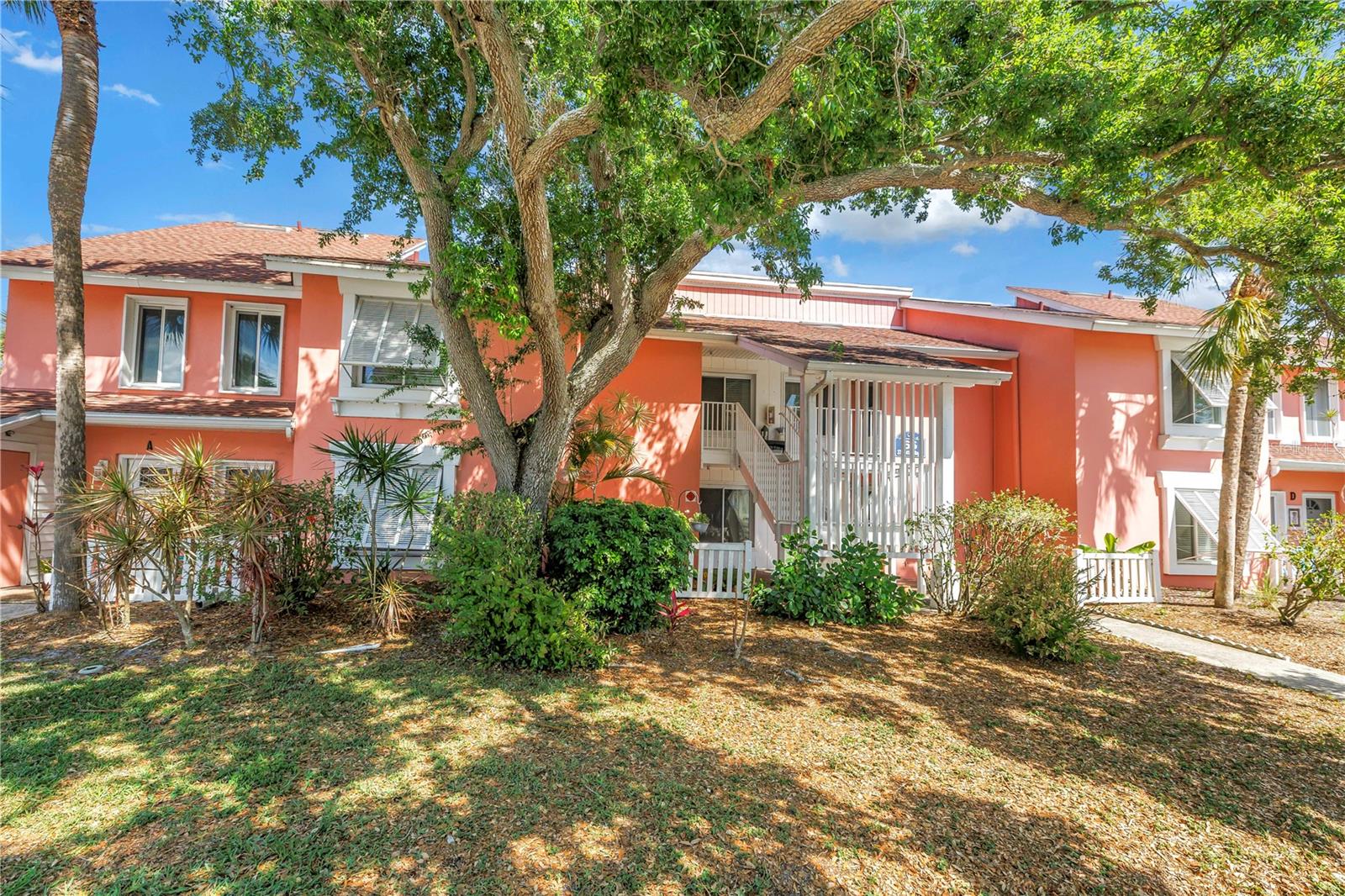 3742 41ST WAY S #F, ST PETERSBURG, FL — photo 29