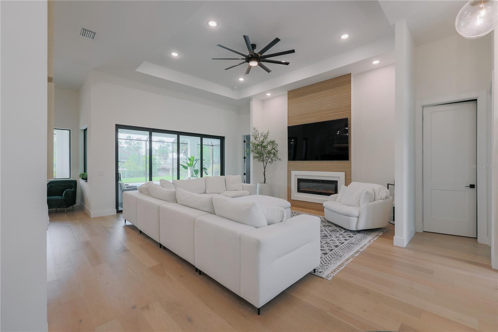 1015 HOFFER ST, PORT CHARLOTTE, FL — photo 8