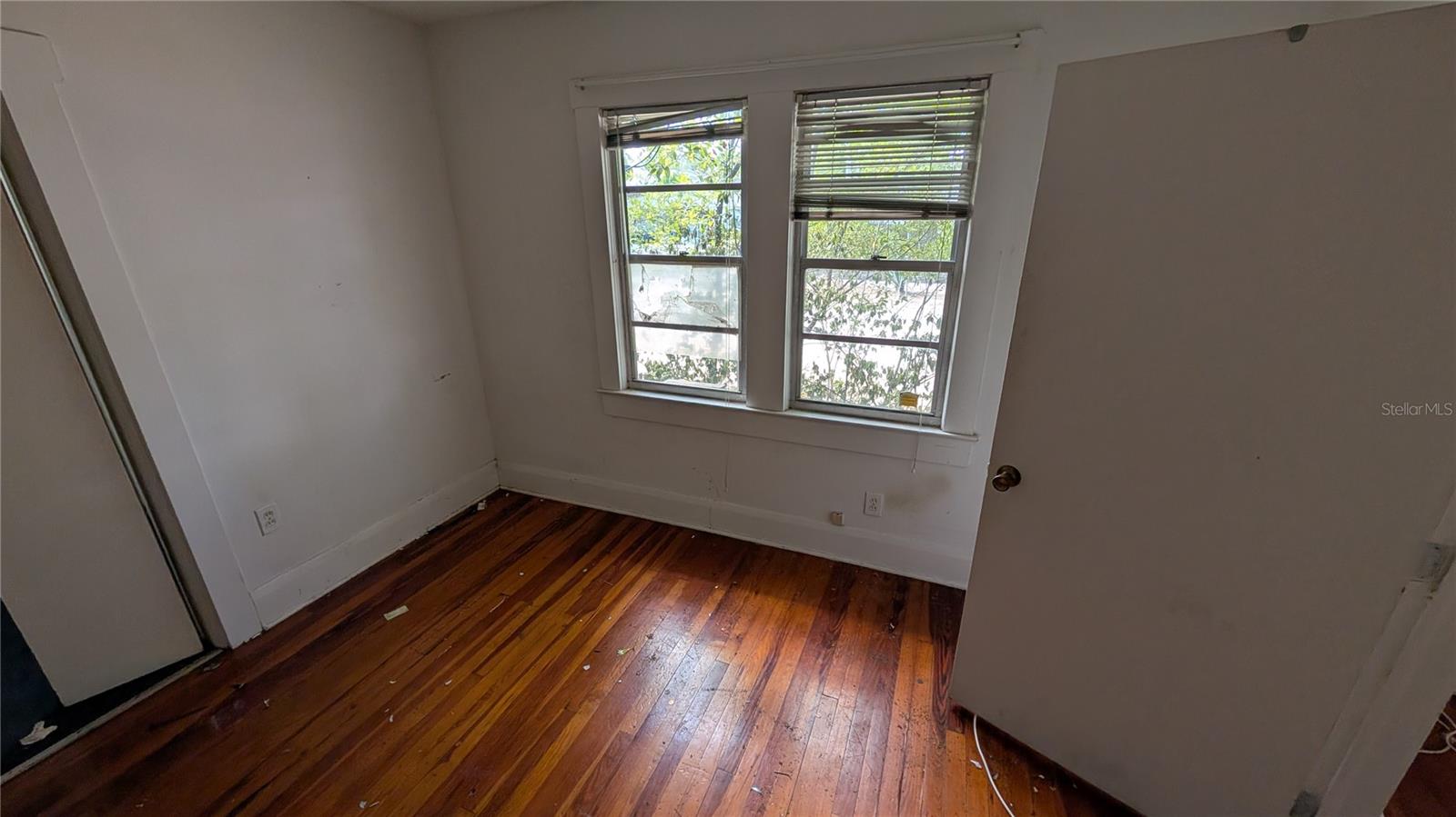 114 S BUNGALOW PARK AVE, TAMPA, FL — photo 17
