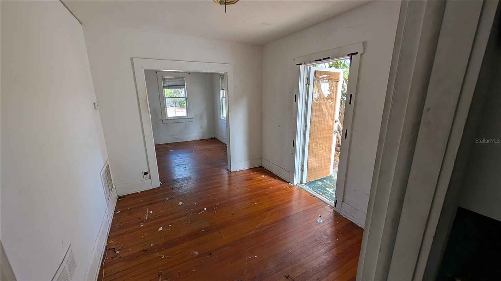 114 S BUNGALOW PARK AVE, TAMPA, FL — photo 30