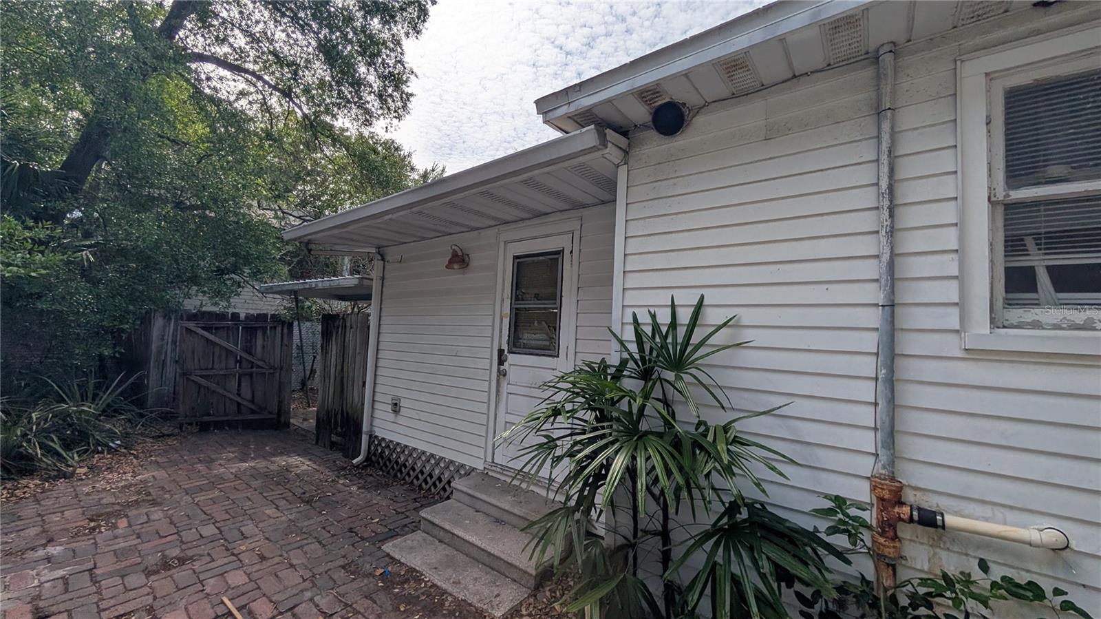 114 S BUNGALOW PARK AVE, TAMPA, FL — photo 35