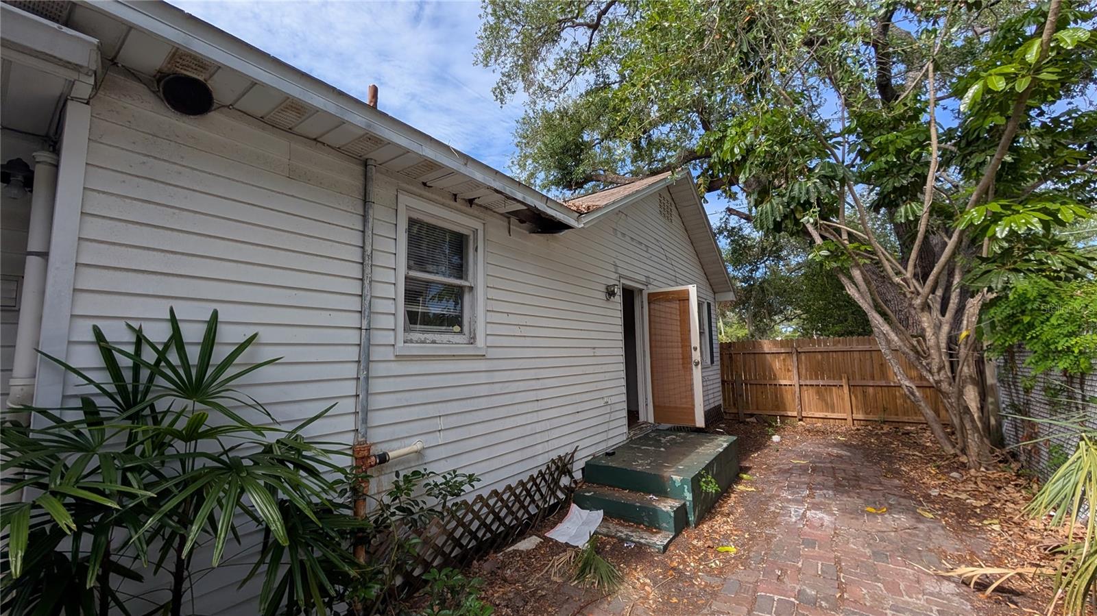 114 S BUNGALOW PARK AVE, TAMPA, FL — photo 36