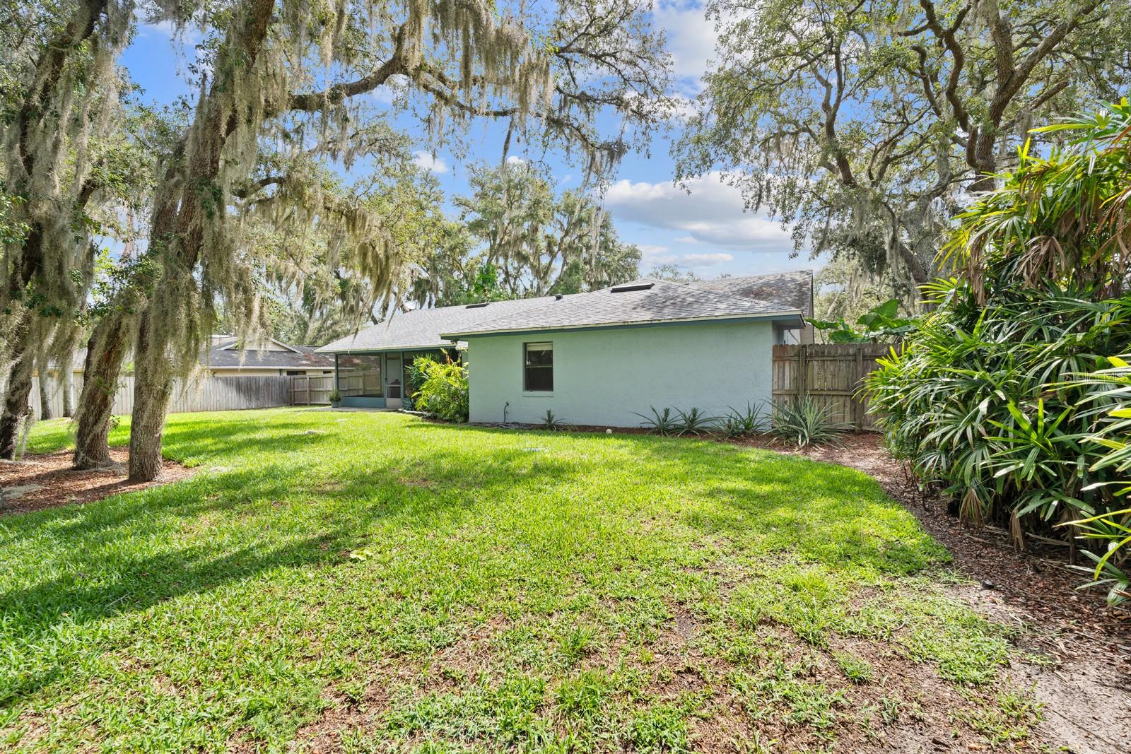 7710 NATURE TRL, LAKELAND, FL — photo 31