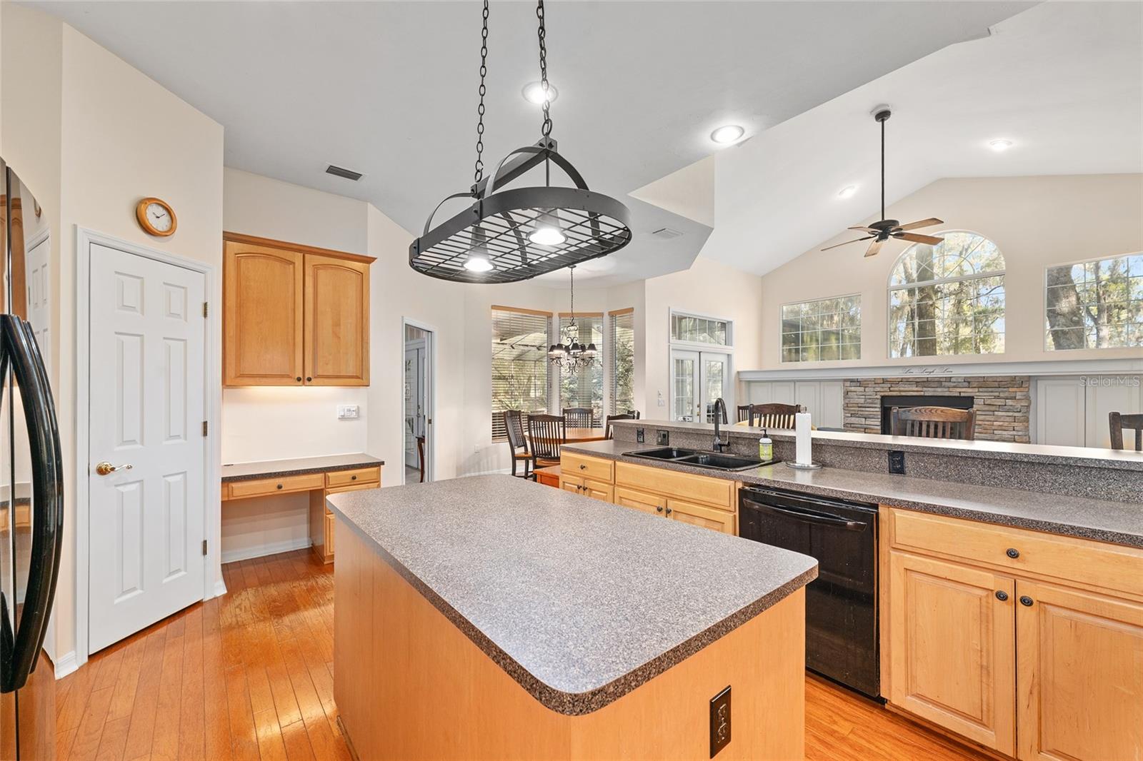 14312 NW 41ST AVE, NEWBERRY, FL — photo 38