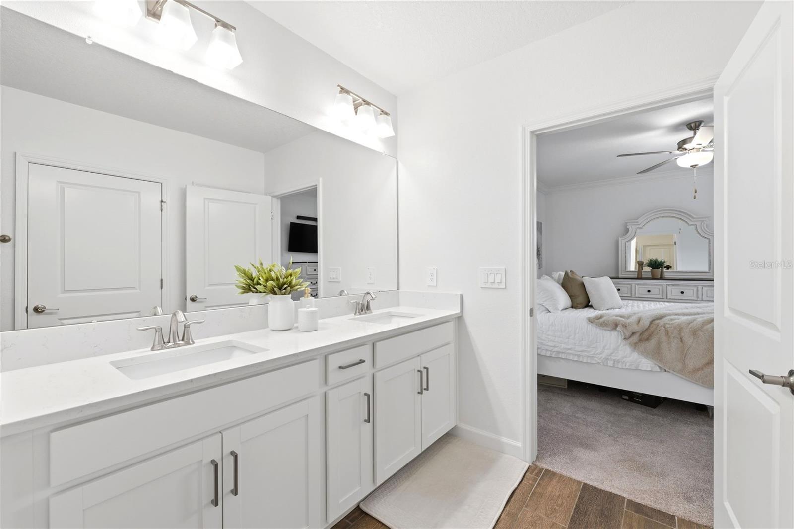 10799 GABLE DIG LOOP, SAN ANTONIO, FL — photo 12