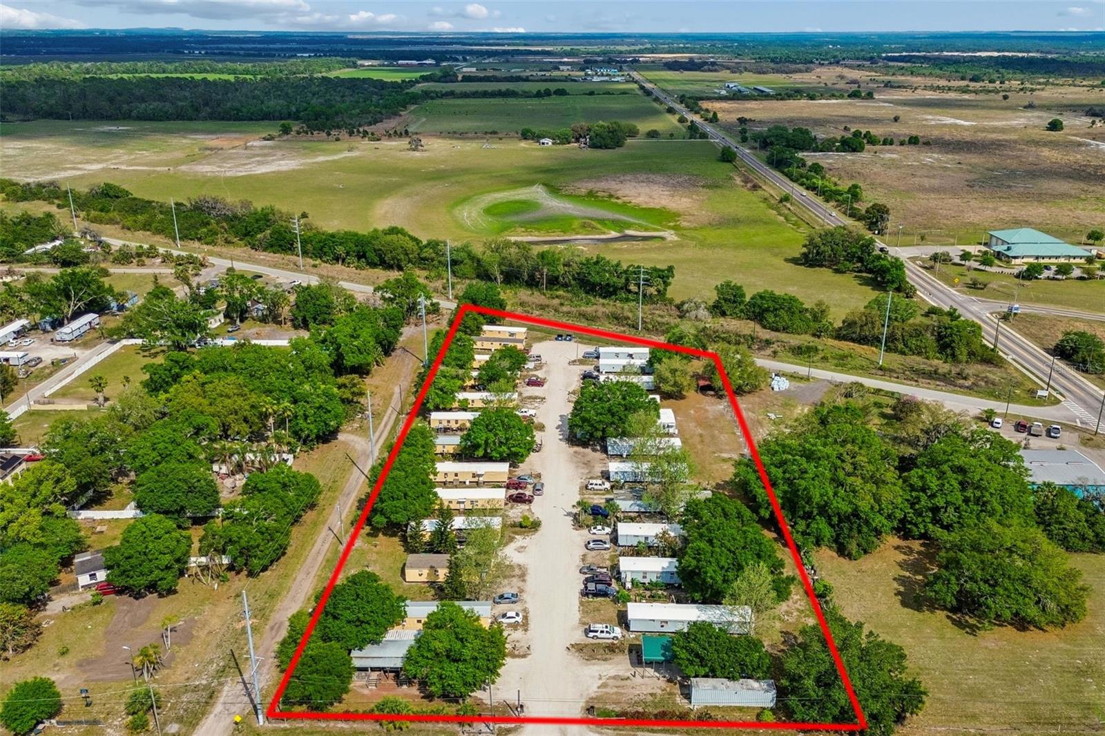 610 RAILROAD ST, WIMAUMA, FL