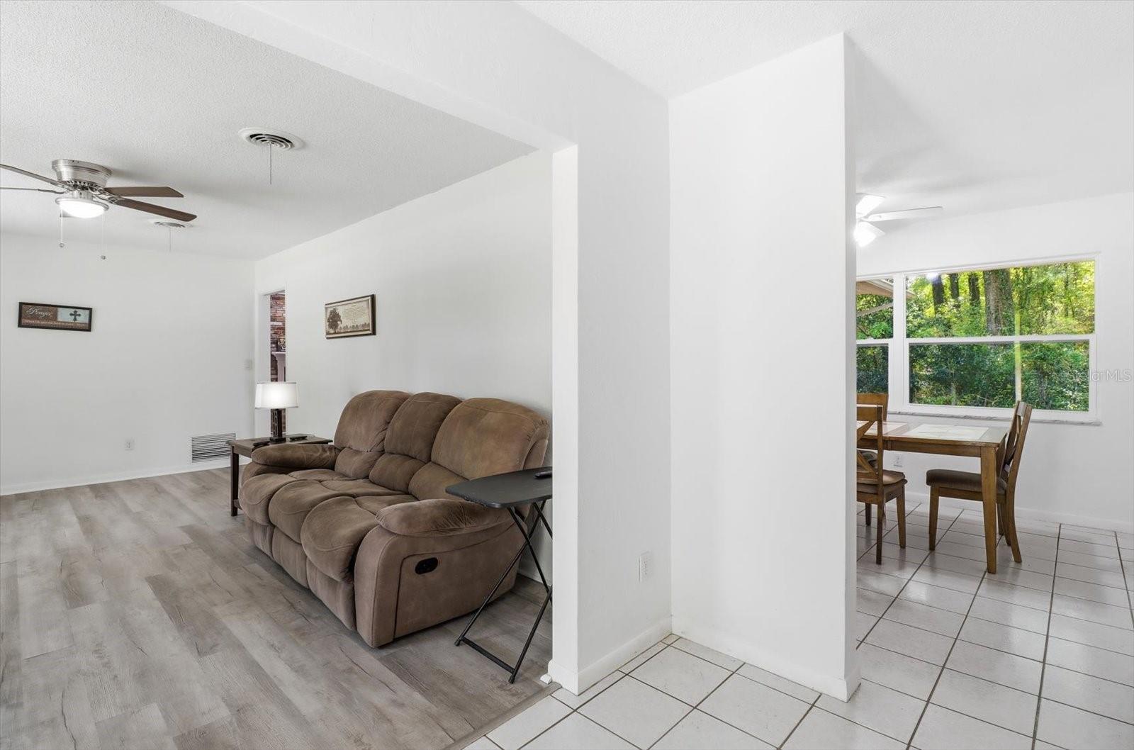 24576 NW FALCON AVE, DUNNELLON, FL — photo 14
