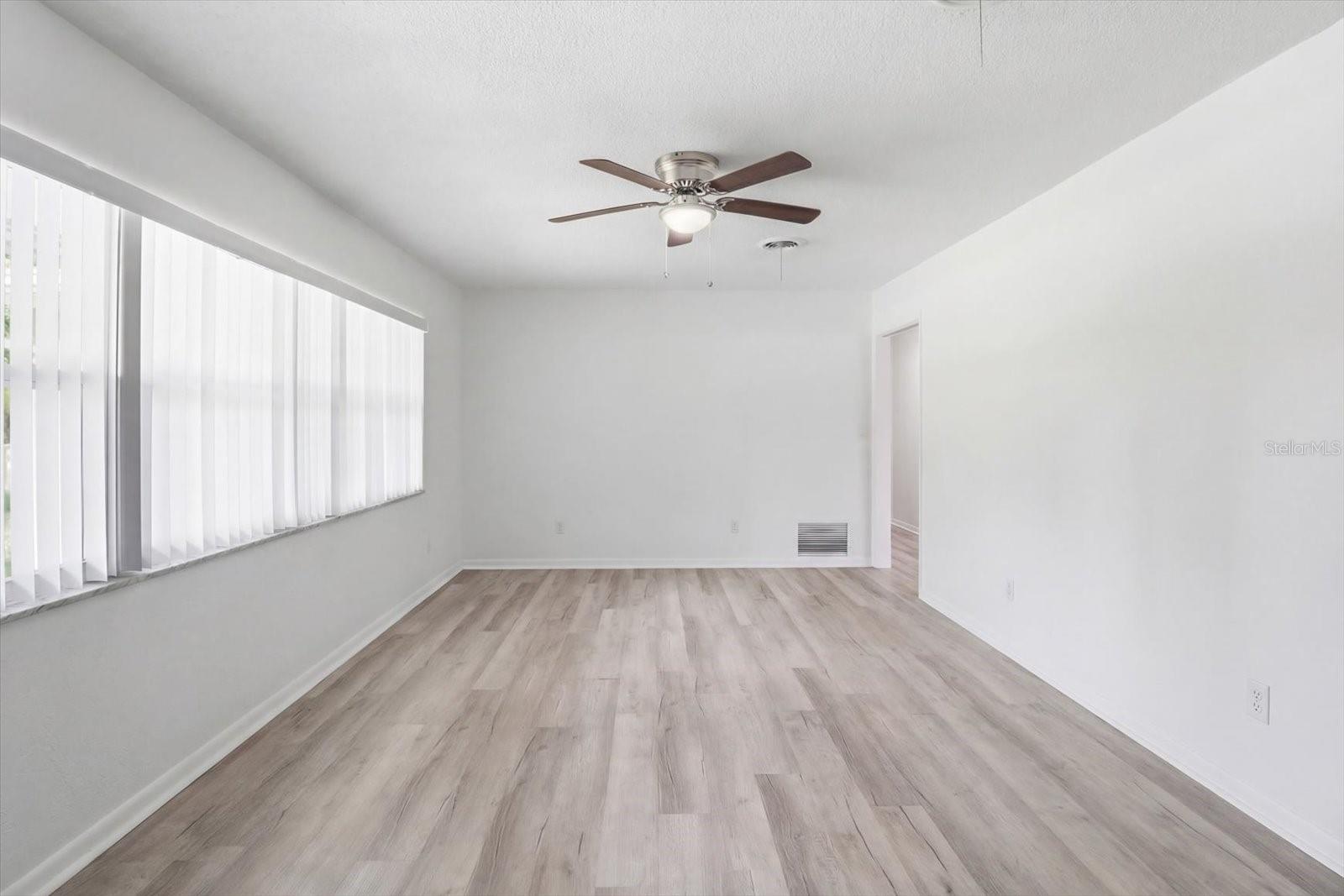24576 NW FALCON AVE, DUNNELLON, FL — photo 17