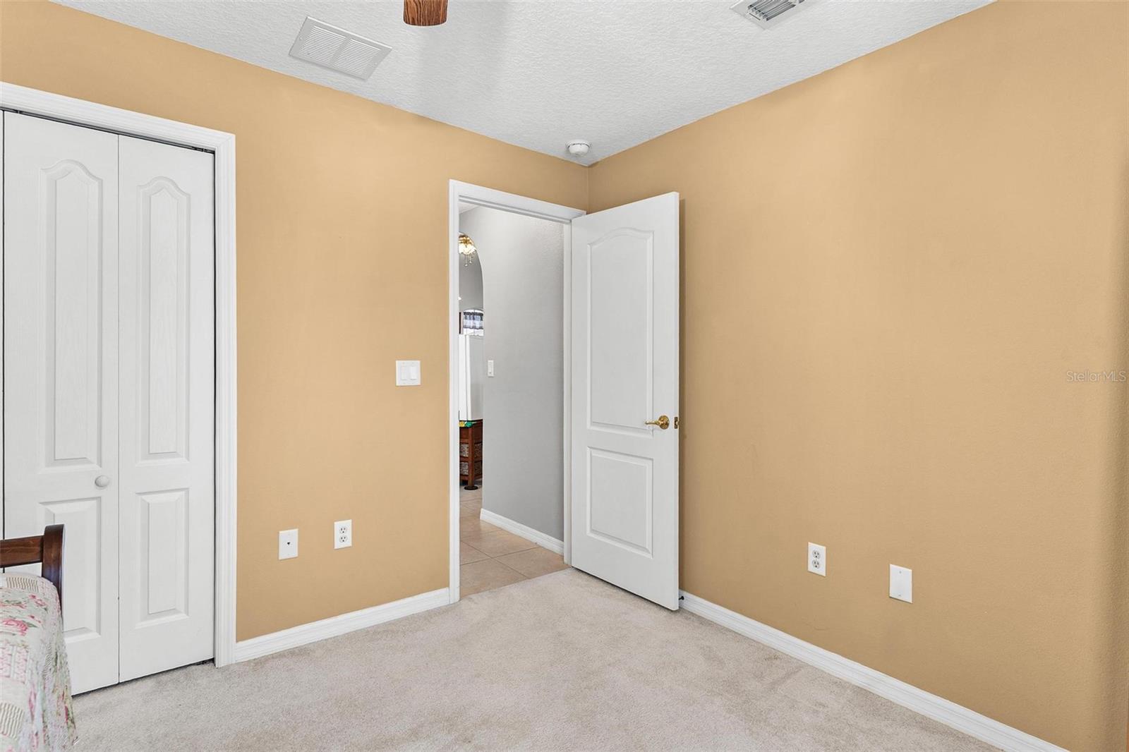 93 FAIRWAY CIR, UMATILLA, FL — photo 87