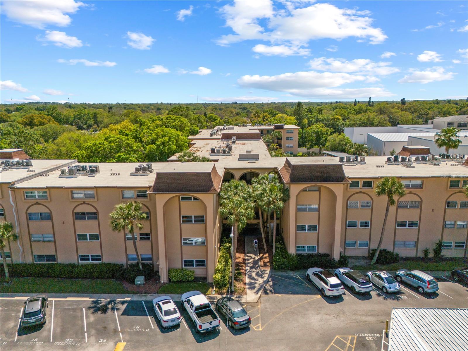 2525 W BAY DR #C21, BELLEAIR BLUFFS, FL