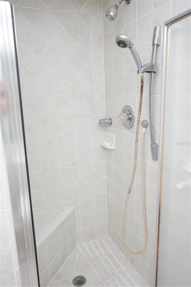 101 CAMBRIDGE TRL #205, SUN CITY CENTER, FL — photo 10