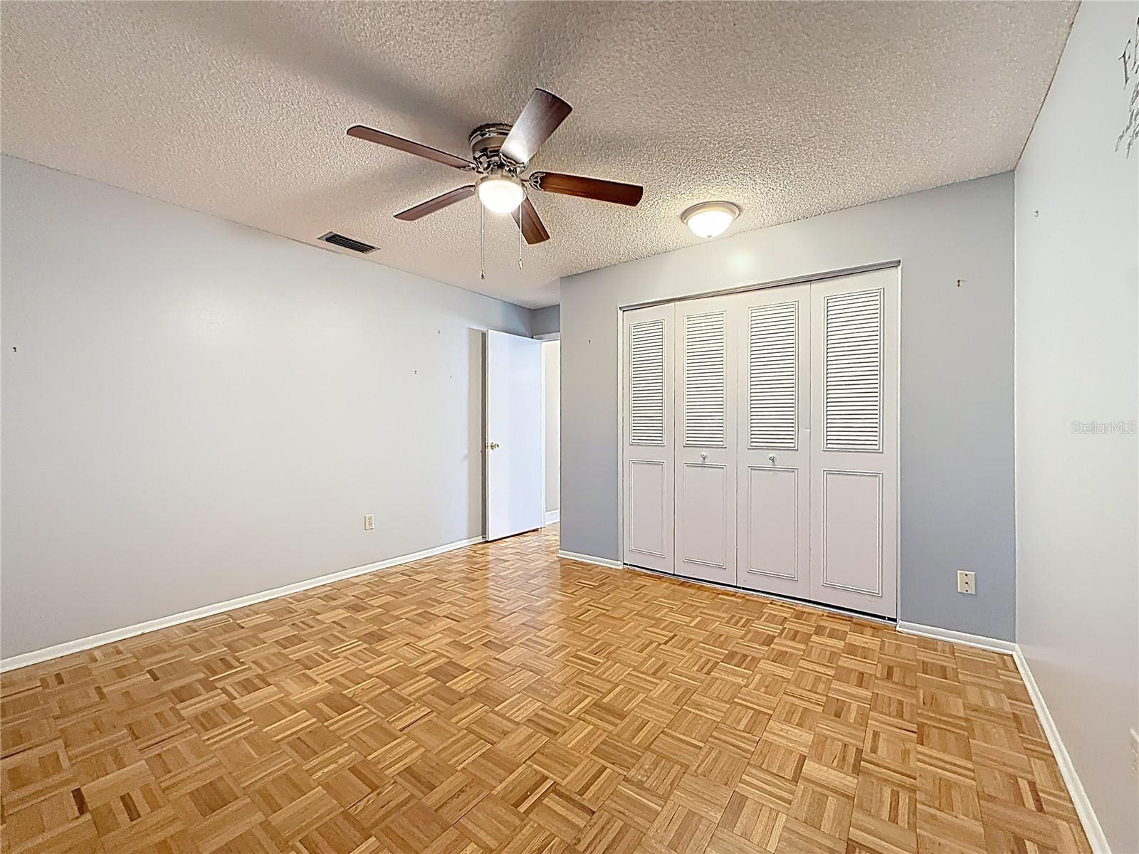 403 MINDY DR, LARGO, FL — photo 27
