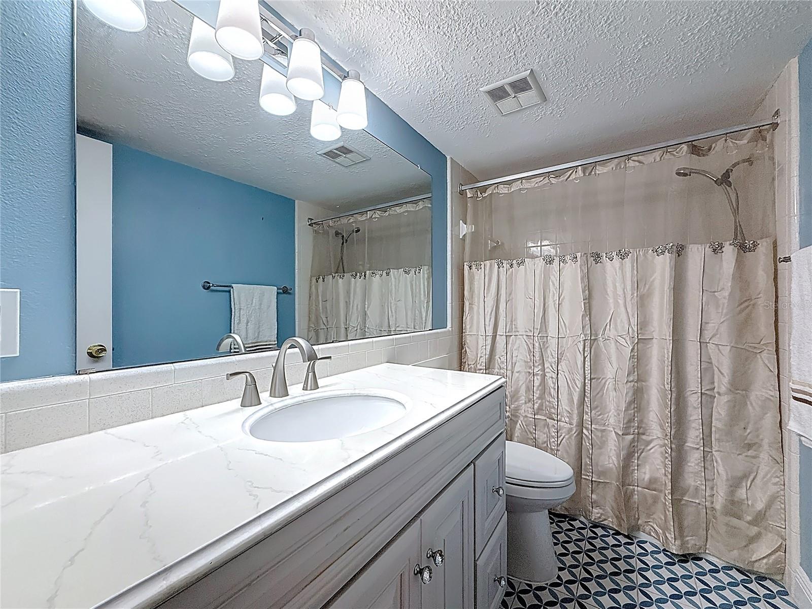 403 MINDY DR, LARGO, FL — photo 29