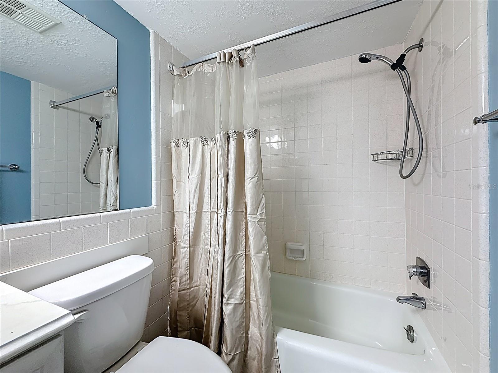 403 MINDY DR, LARGO, FL — photo 30