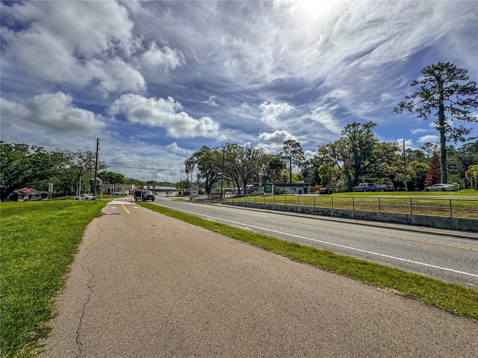 615 OLD HOSPITAL DR, BROOKSVILLE, FL — photo 28