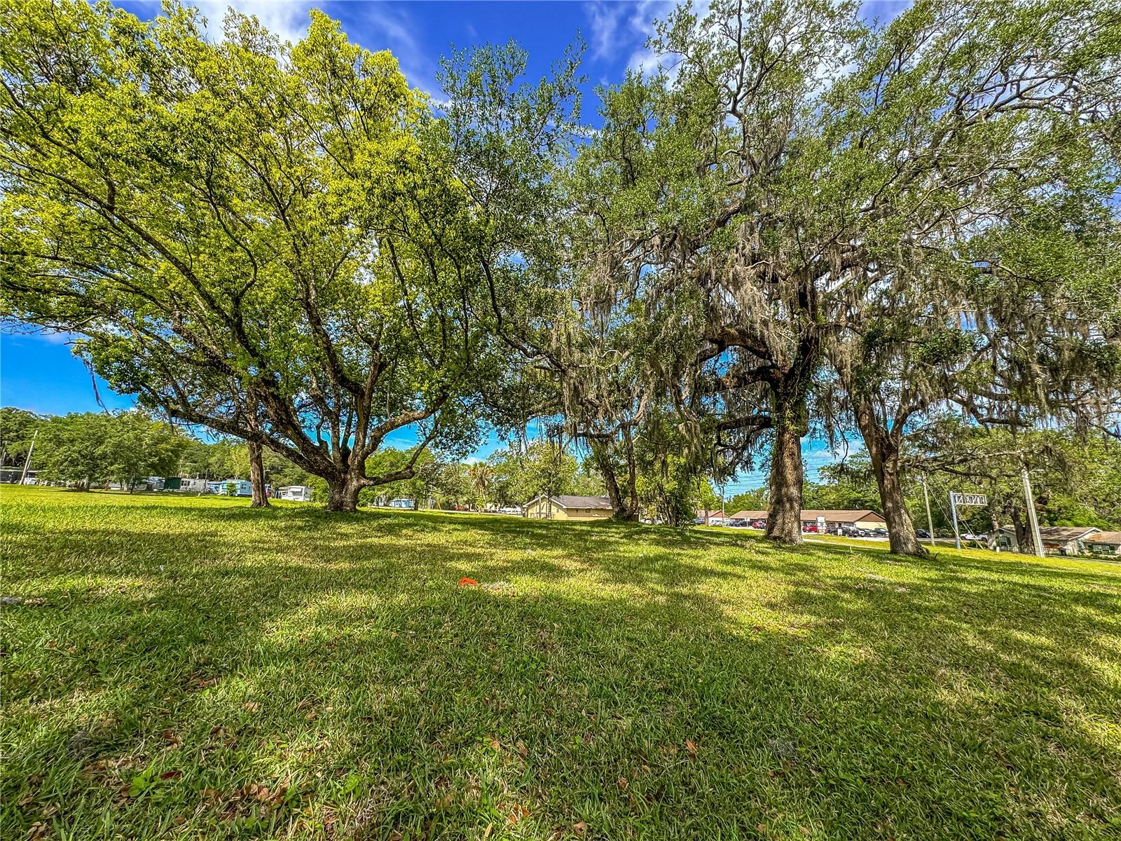 615 OLD HOSPITAL DR, BROOKSVILLE, FL — photo 44