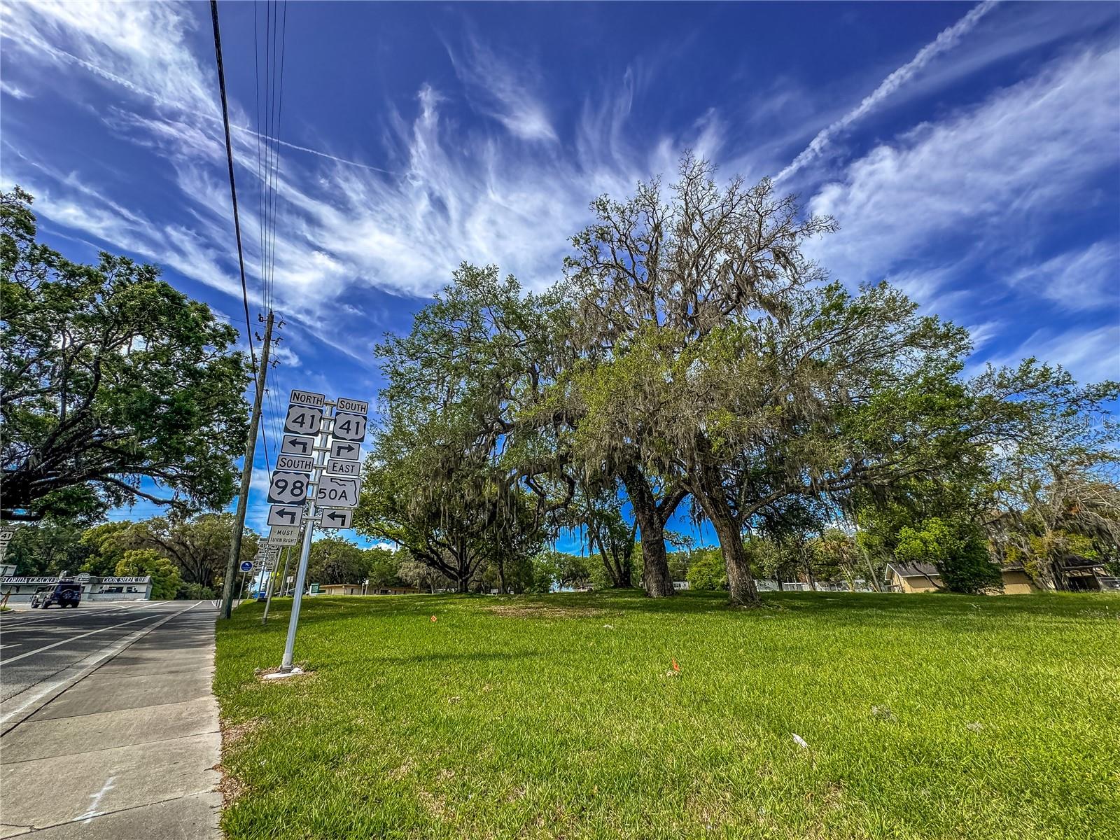 615 OLD HOSPITAL DR, BROOKSVILLE, FL — photo 47