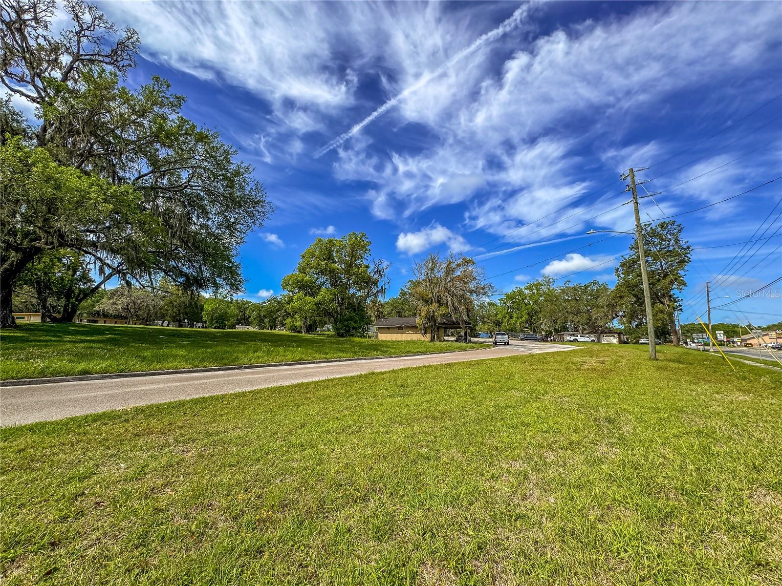 615 OLD HOSPITAL DR, BROOKSVILLE, FL — photo 55