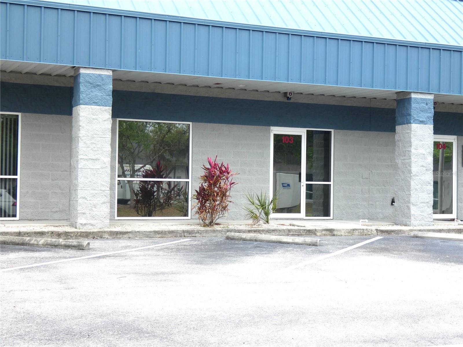 1882 PORTER LAKE DR #103, SARASOTA, FL — photo 2