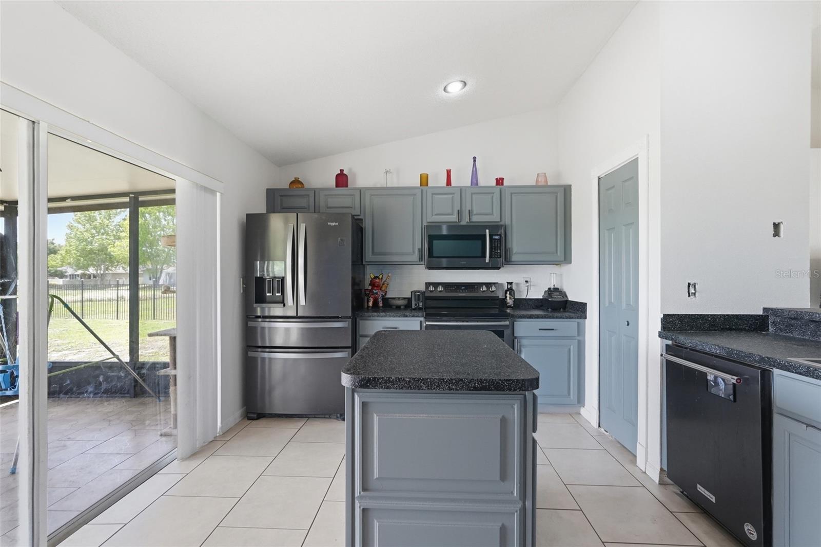 502 TIMBER RUN LN, GROVELAND, FL — photo 37